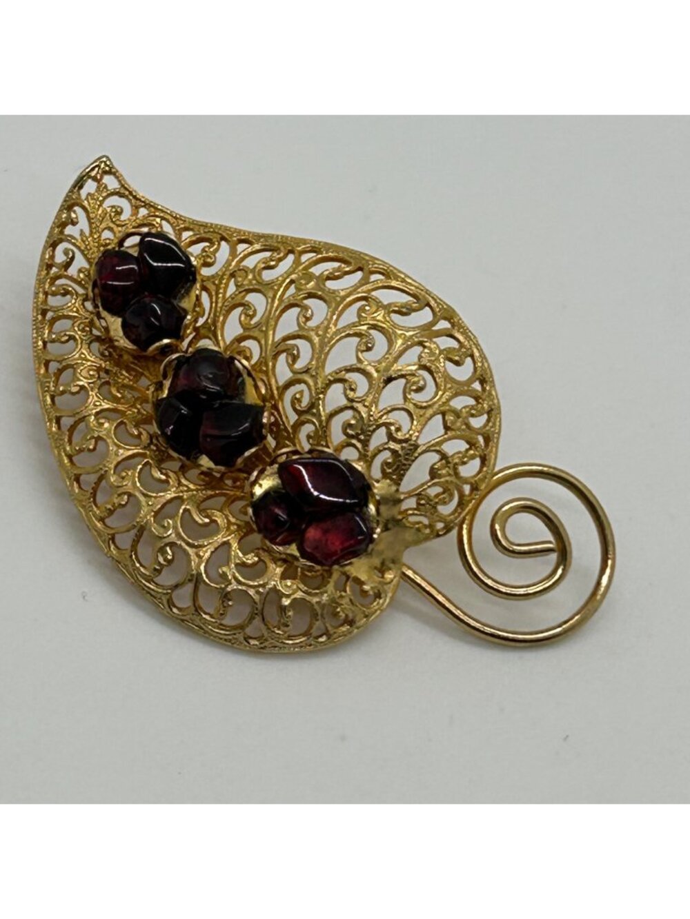 Vintage Gold Tone Filigree Brooch Leaf Brooch With Dark Red Cluster Retro MCM